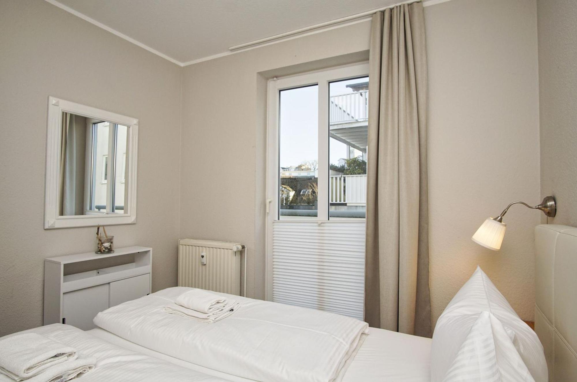 Villa Buskam FeWo 27, inklusive Sauna und Schwimmbadnutzung im AHOI Sellin Goehren  Exterior foto